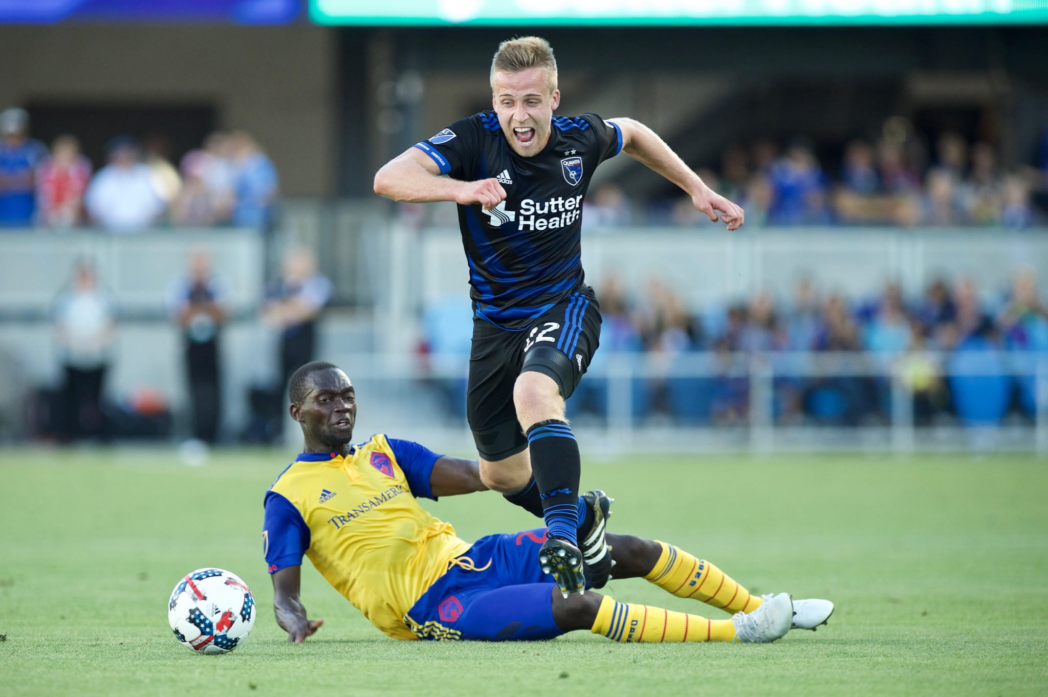 灾难性的比 灾难性的比